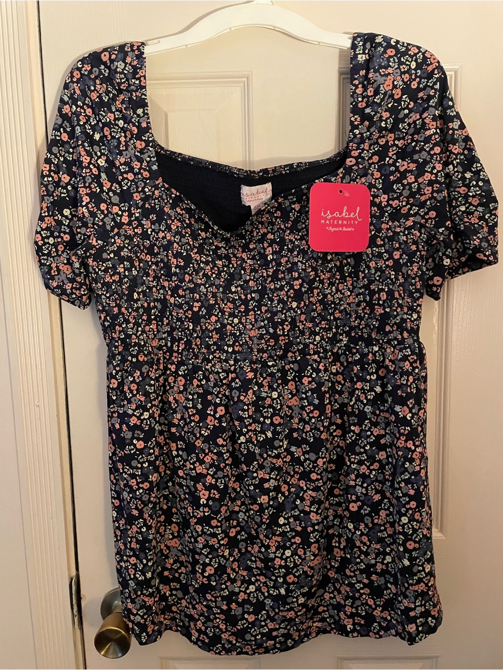 Maternity Navy Floral Nursing Top xXL NWT Isabel